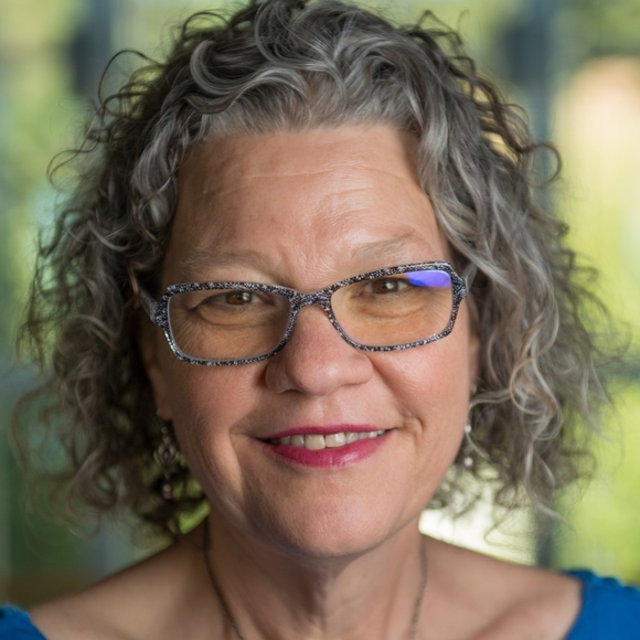 Meet your Posher, Frances - Picture 1 of 1